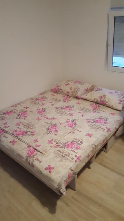 Apartments Diva Dobra Voda Eksteriør billede